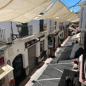 https://pintada-rooms.hotelsinnerja.org